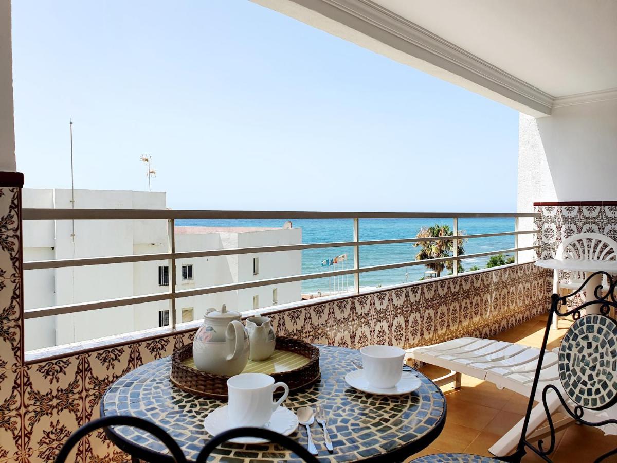 Luna Beach Seafront Marbella Eksteriør billede