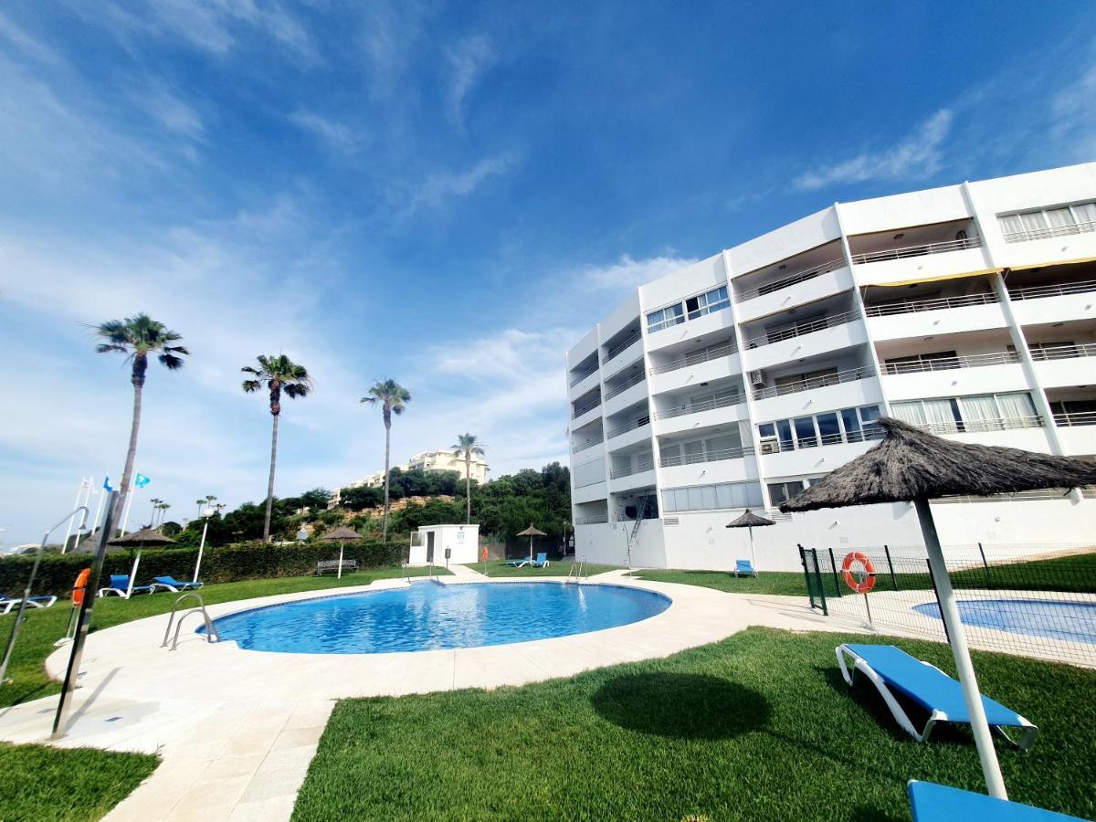 Luna Beach Seafront Marbella Eksteriør billede