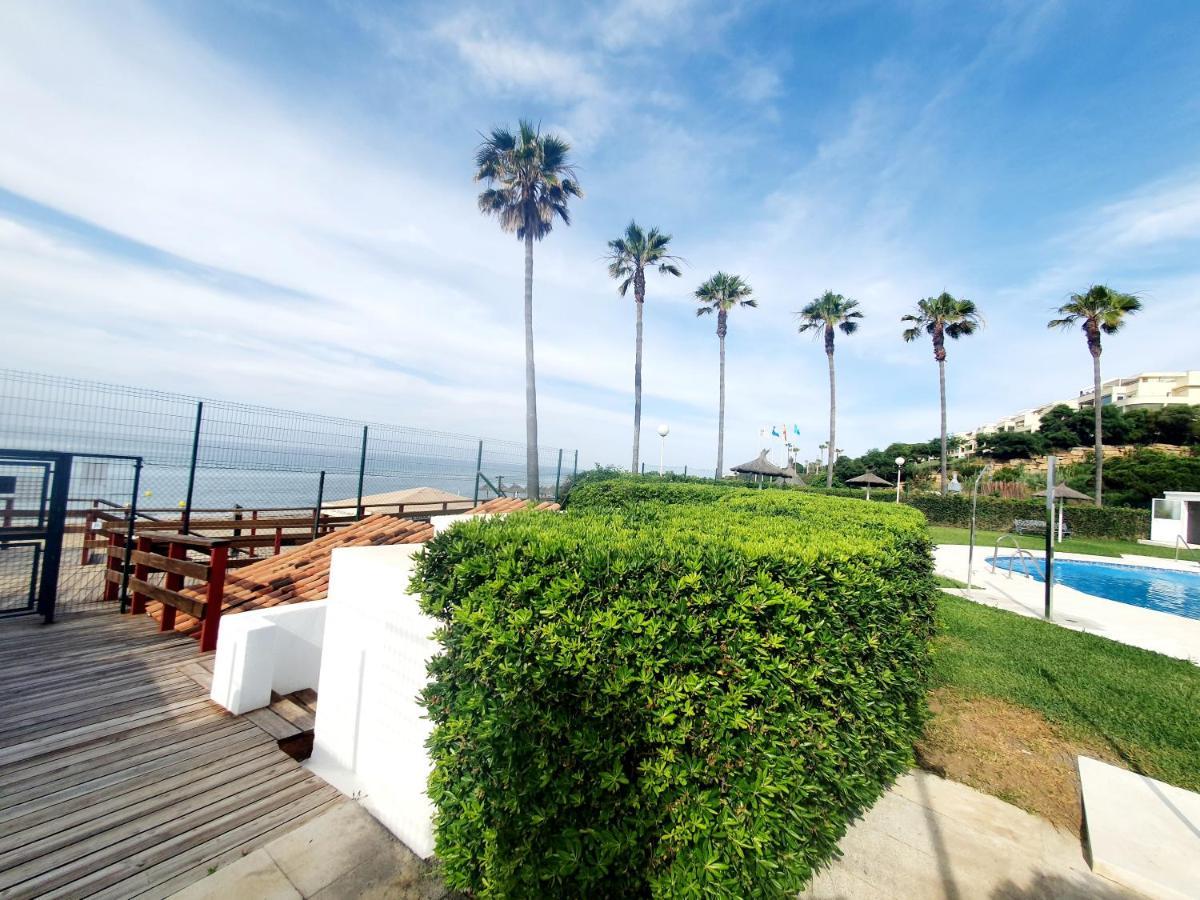 Luna Beach Seafront Marbella Eksteriør billede