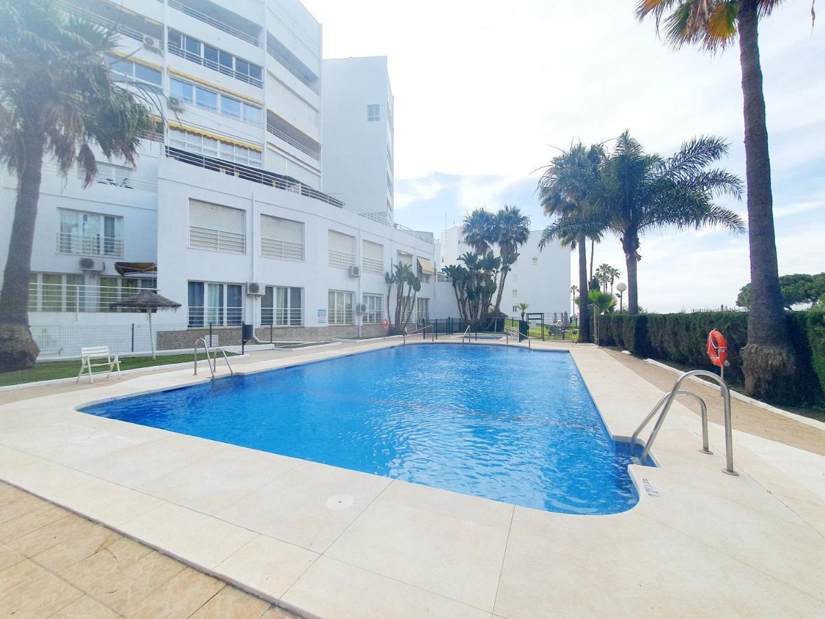 Luna Beach Seafront Marbella Eksteriør billede